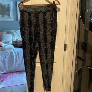 Monrow Black and Gray Snake Print Pants